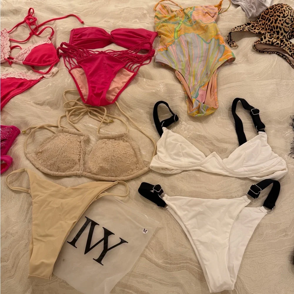 Bathing suits bundle - Picture 6 of 7